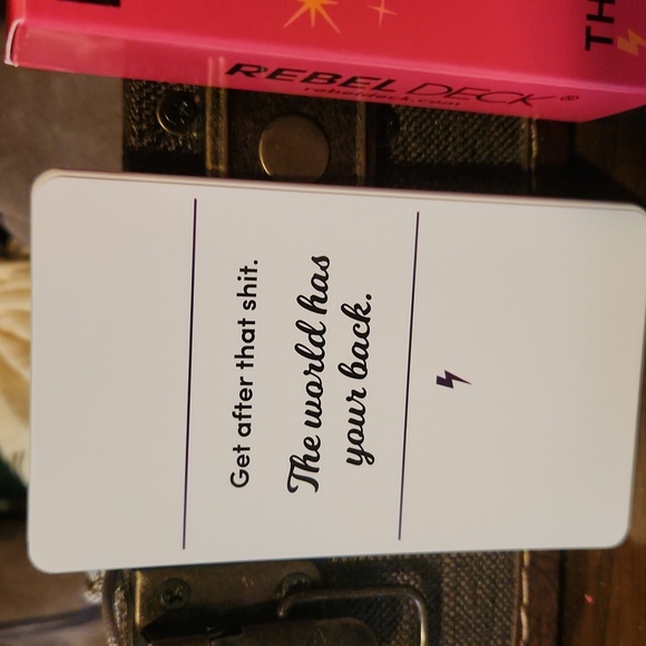 New TRAVEL Size REBEL DECK THE ORACLE WITH ATTITUDE -60 CARDS w/ brief details - Picture 6 of 9
